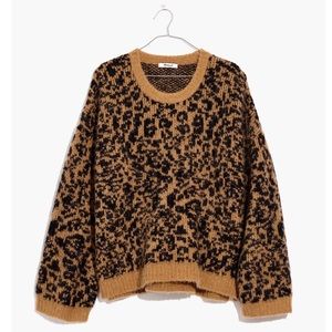 Crewneck Pullover Sweater in Leopard 🐆